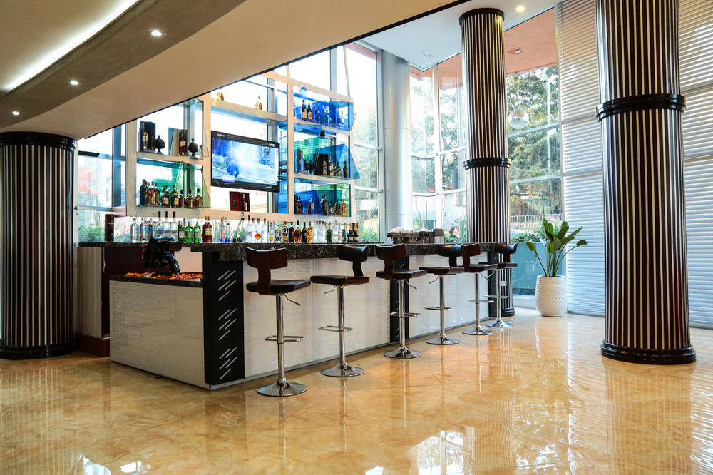 Grand Eliana Hotel Conference & Spa Адис Абеба Екстериор снимка
