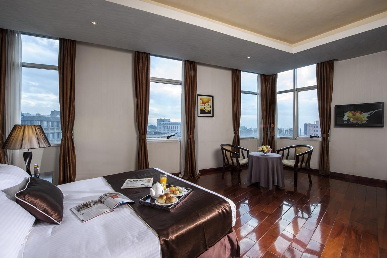 Grand Eliana Hotel Conference & Spa Адис Абеба Екстериор снимка